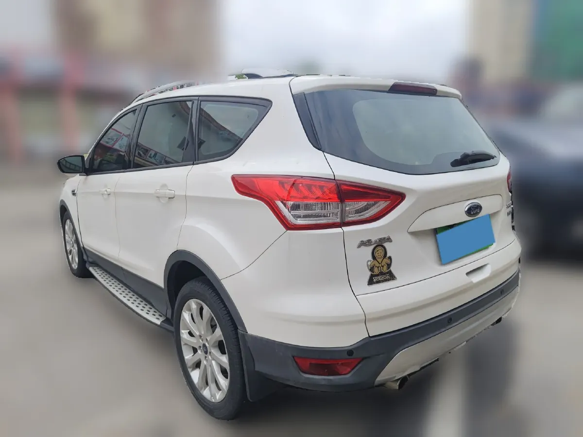 2015 Ford Kuga 1.5T 181HP L4 6AT,autocango,china used car exporter,china ev exporter,chinese used car exporter,chinese used ev exporter