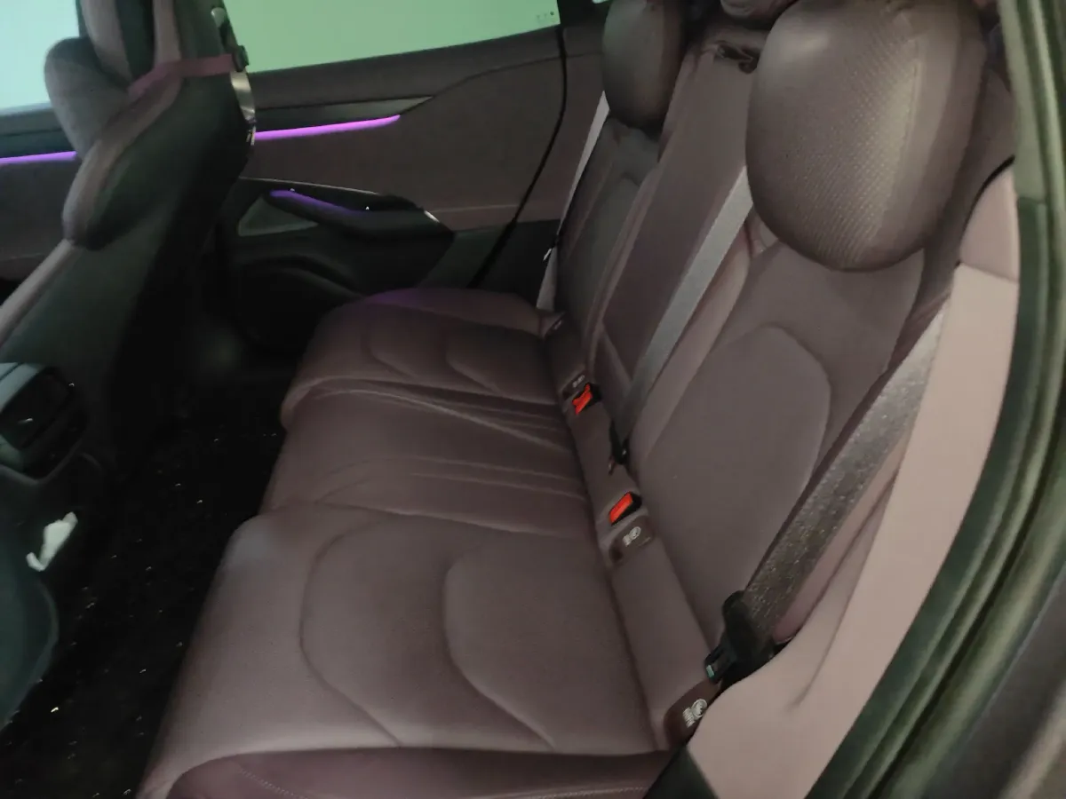 2024 MI SU7 BEV 101KWH,autocango,china used car exporter,china ev exporter,chinese used car exporter,chinese used ev exporter