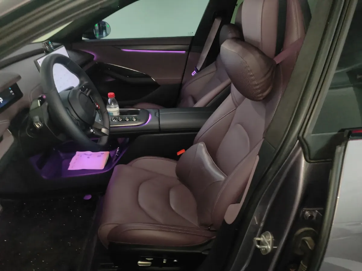 2024 MI SU7 BEV 101KWH,autocango,china used car exporter,china ev exporter,chinese used car exporter,chinese used ev exporter