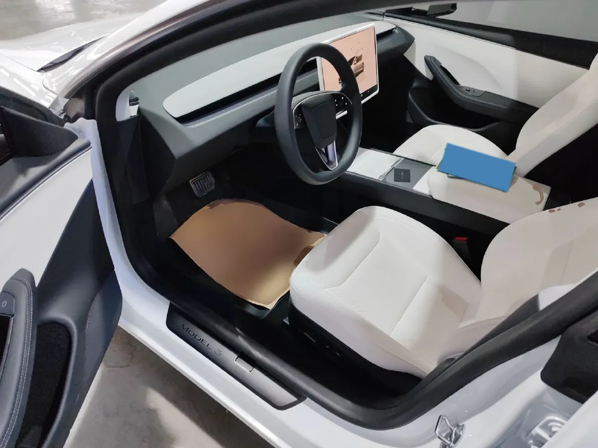 2025 Tesla Model 3 BEV 62.5KWH,autocango,china used car exporter,china ev exporter,chinese used car exporter,chinese used ev exporter