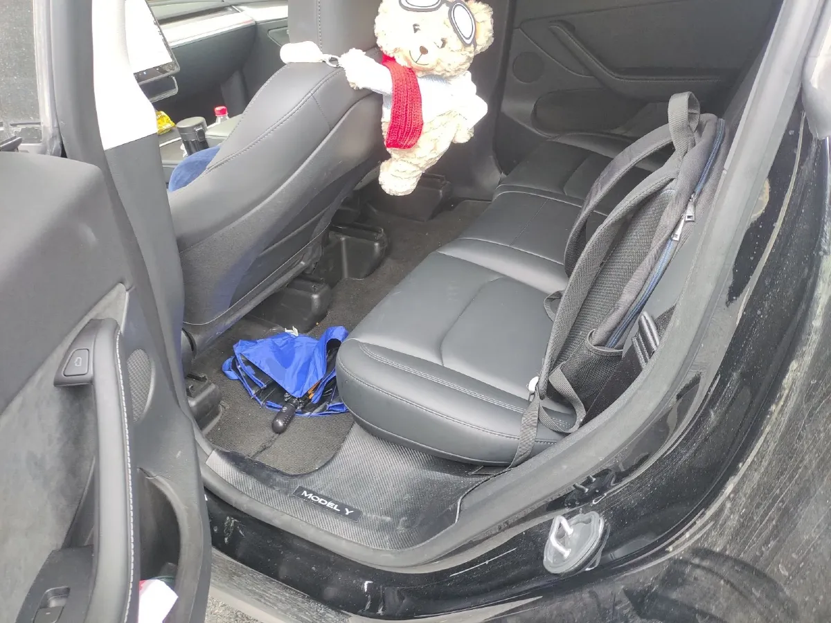 2023 Tesla Model Y BEV 60KWH,autocango,china used car exporter,china ev exporter,chinese used car exporter,chinese used ev exporter