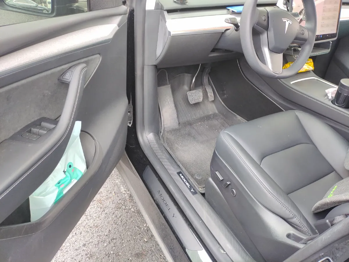 2023 Tesla Model Y BEV 60KWH,autocango,china used car exporter,china ev exporter,chinese used car exporter,chinese used ev exporter