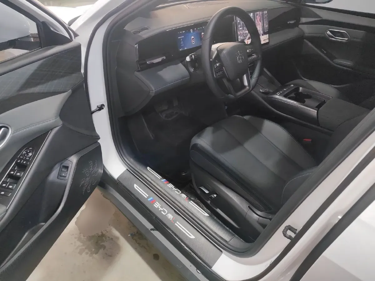 2025 BYD QinL BEV,autocango,china used car exporter,china ev exporter,chinese used car exporter,chinese used ev exporter