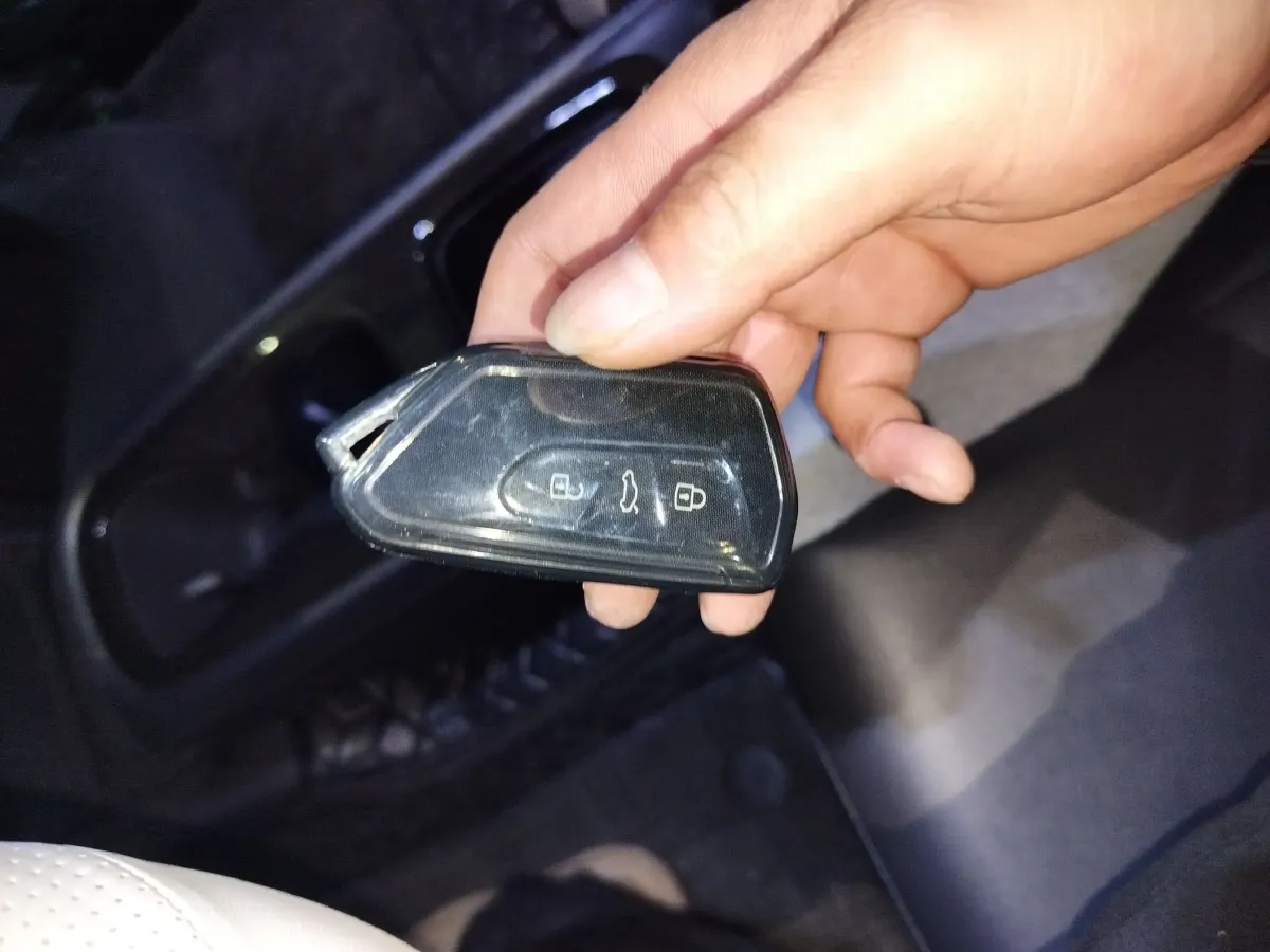 2023 Deepal SL03 BEV 79.97KWH,autocango,china used car exporter,china ev exporter,chinese used car exporter,chinese used ev exporter