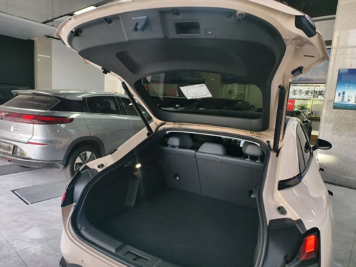 2024 Xpeng MONA M03 BEV 62.2KWH,autocango,china used car exporter,china ev exporter,chinese used car exporter,chinese used ev exporter