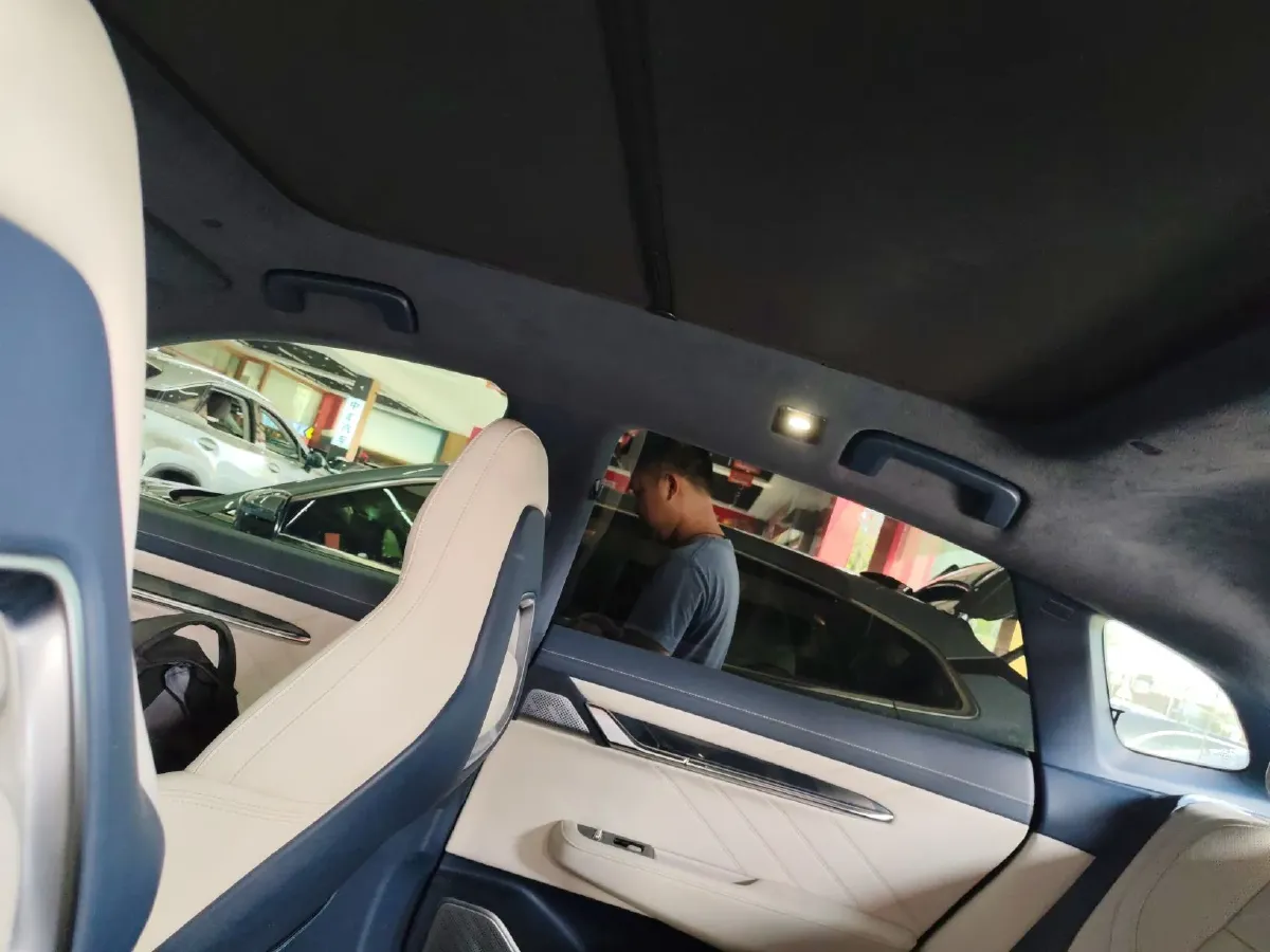 2022 Zeekr 001 BEV 100KWH,autocango,china used car exporter,china ev exporter,chinese used car exporter,chinese used ev exporter