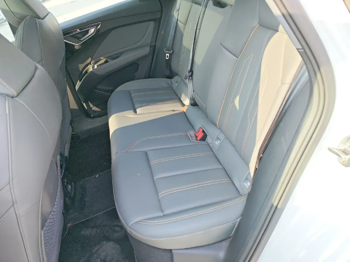 2023 Audi Q4 e-tron BEV 84.8KWH,autocango,china used car exporter,china ev exporter,chinese used car exporter,chinese used ev exporter