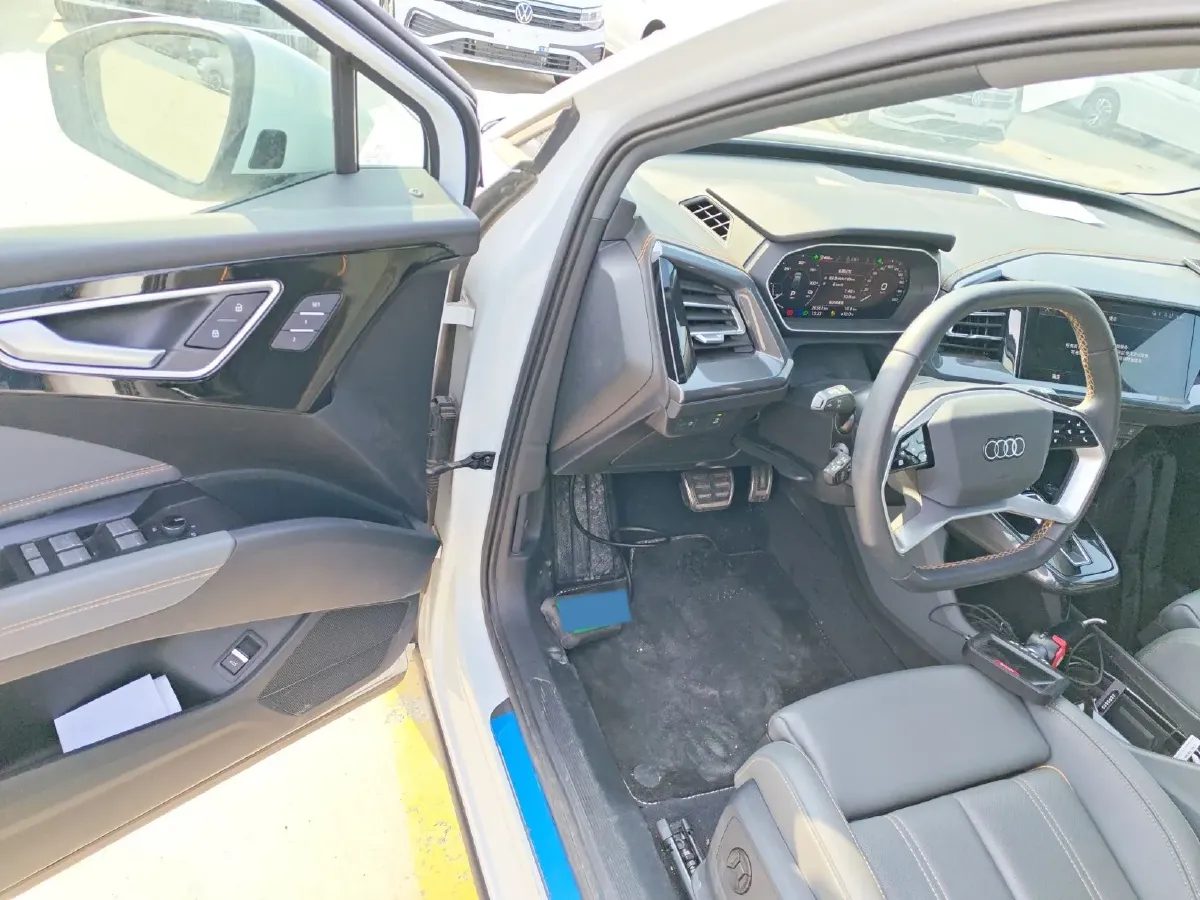 2023 Audi Q4 e-tron BEV 84.8KWH,autocango,china used car exporter,china ev exporter,chinese used car exporter,chinese used ev exporter