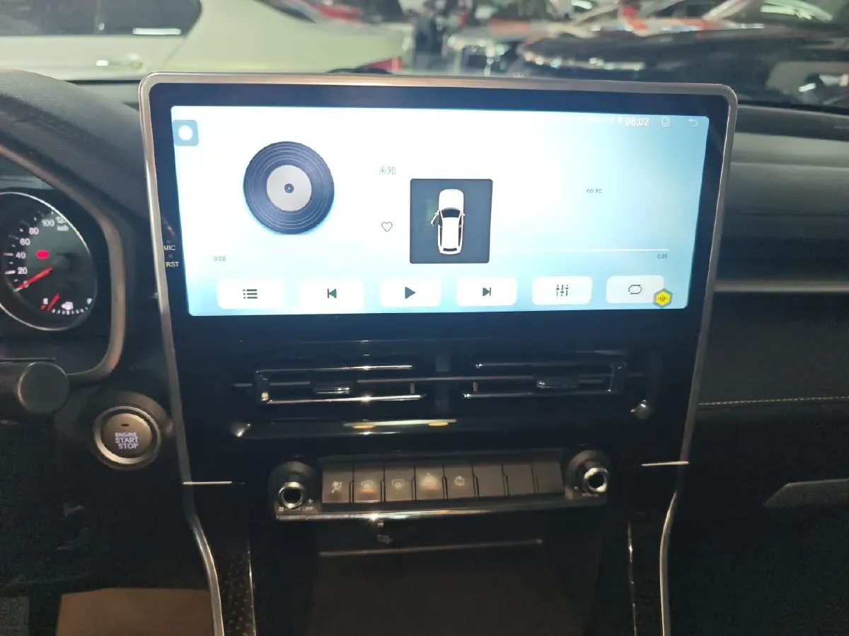 2021 Haval M6 1.5T 150HP L4 7DCT,autocango,china used car exporter,china ev exporter,chinese used car exporter,chinese used ev exporter