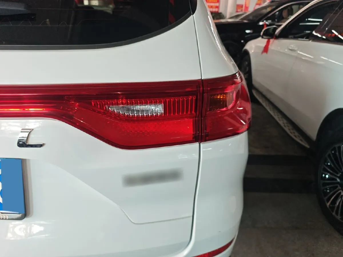 2021 Haval M6 1.5T 150HP L4 7DCT,autocango,china used car exporter,china ev exporter,chinese used car exporter,chinese used ev exporter