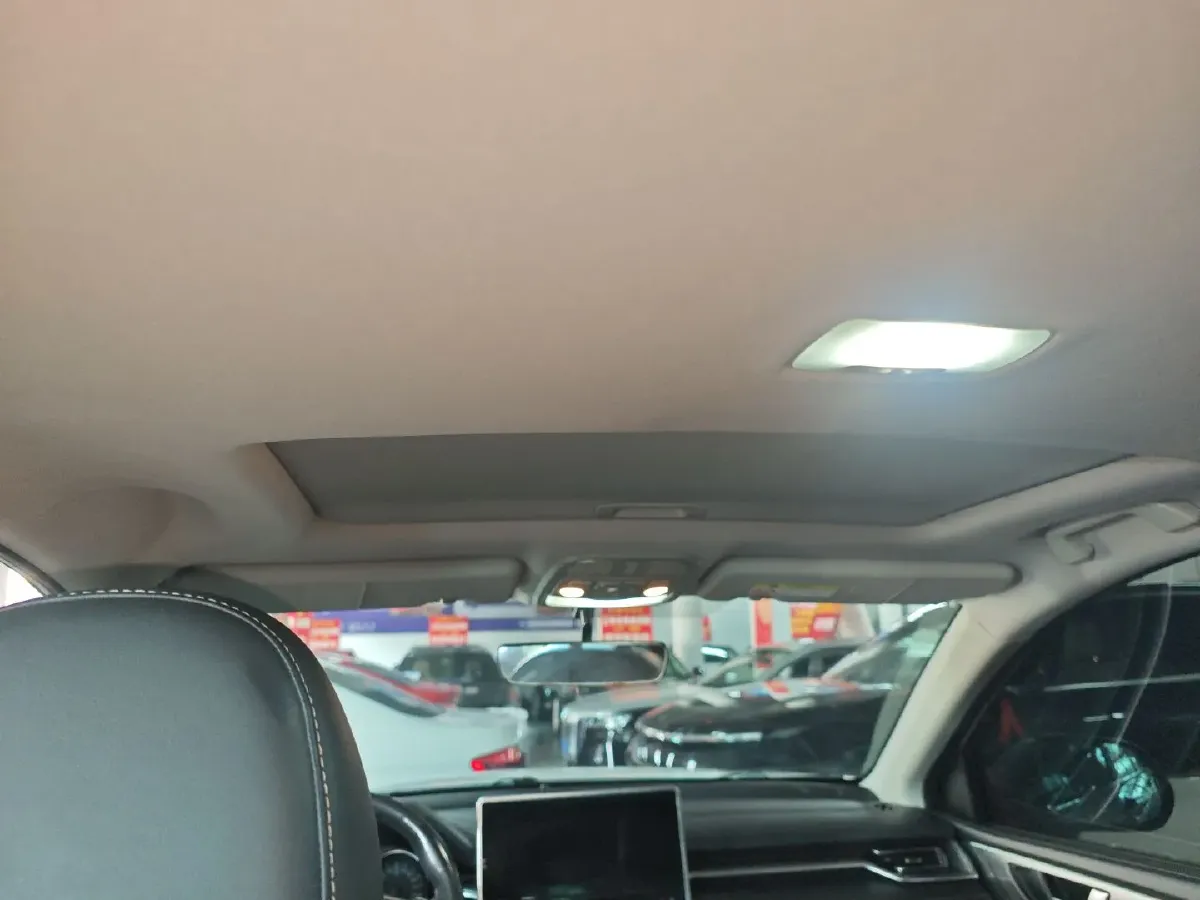 2021 Haval M6 1.5T 150HP L4 7DCT,autocango,china used car exporter,china ev exporter,chinese used car exporter,chinese used ev exporter