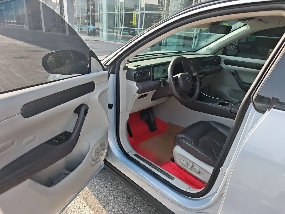 2024 Leapmotor C11 BEV 78.5KWH,autocango,china used car exporter,china ev exporter,chinese used car exporter,chinese used ev exporter