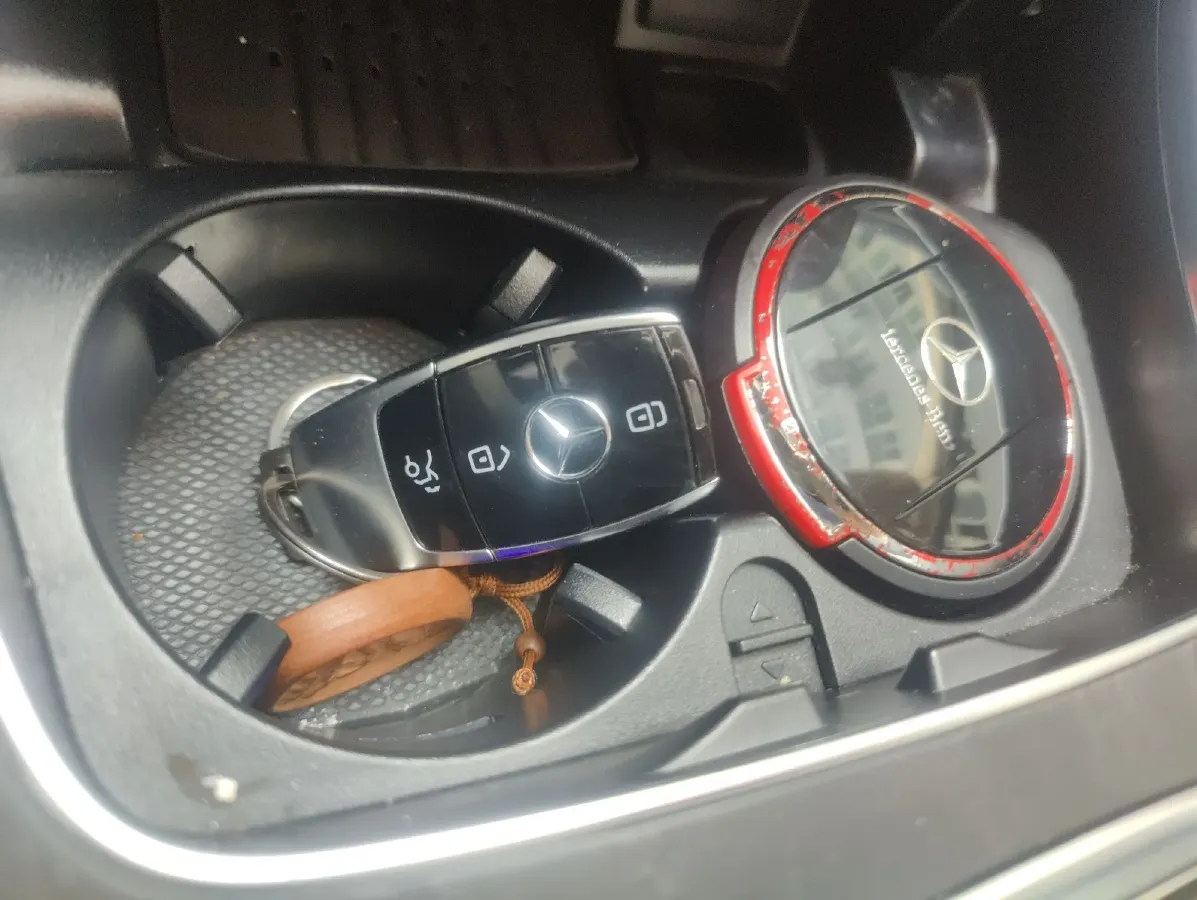 2020 Mercedes-Benz E Class 2.0T 258HP L4 9AT,autocango,china used car exporter,china ev exporter,chinese used car exporter,chinese used ev exporter