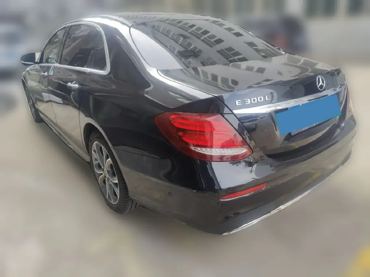 2020 Mercedes-Benz E Class 2.0T 258HP L4 9AT,autocango,china used car exporter,china ev exporter,chinese used car exporter,chinese used ev exporter