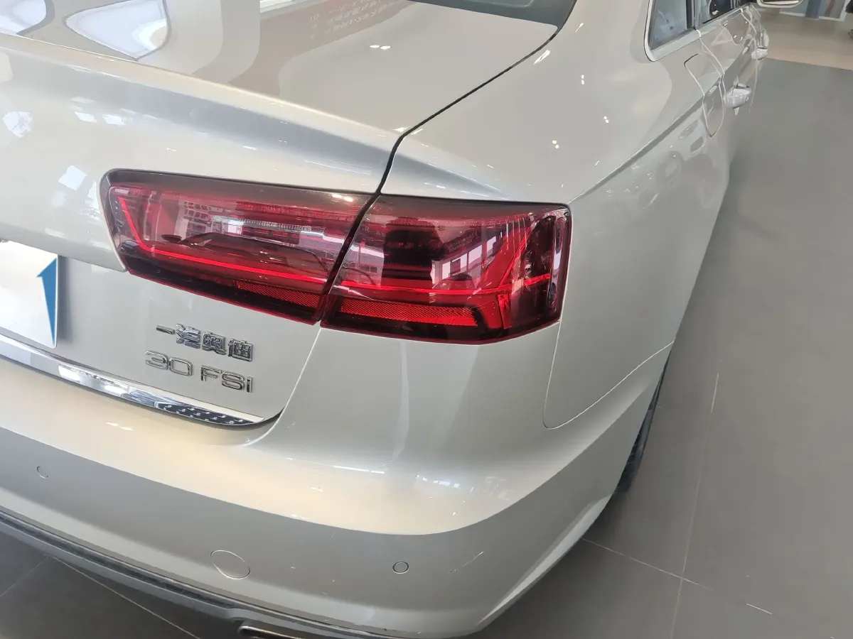 2018 Audi A6L 2.5L 204HP V6 CVT,autocango,china used car exporter,china ev exporter,chinese used car exporter,chinese used ev exporter
