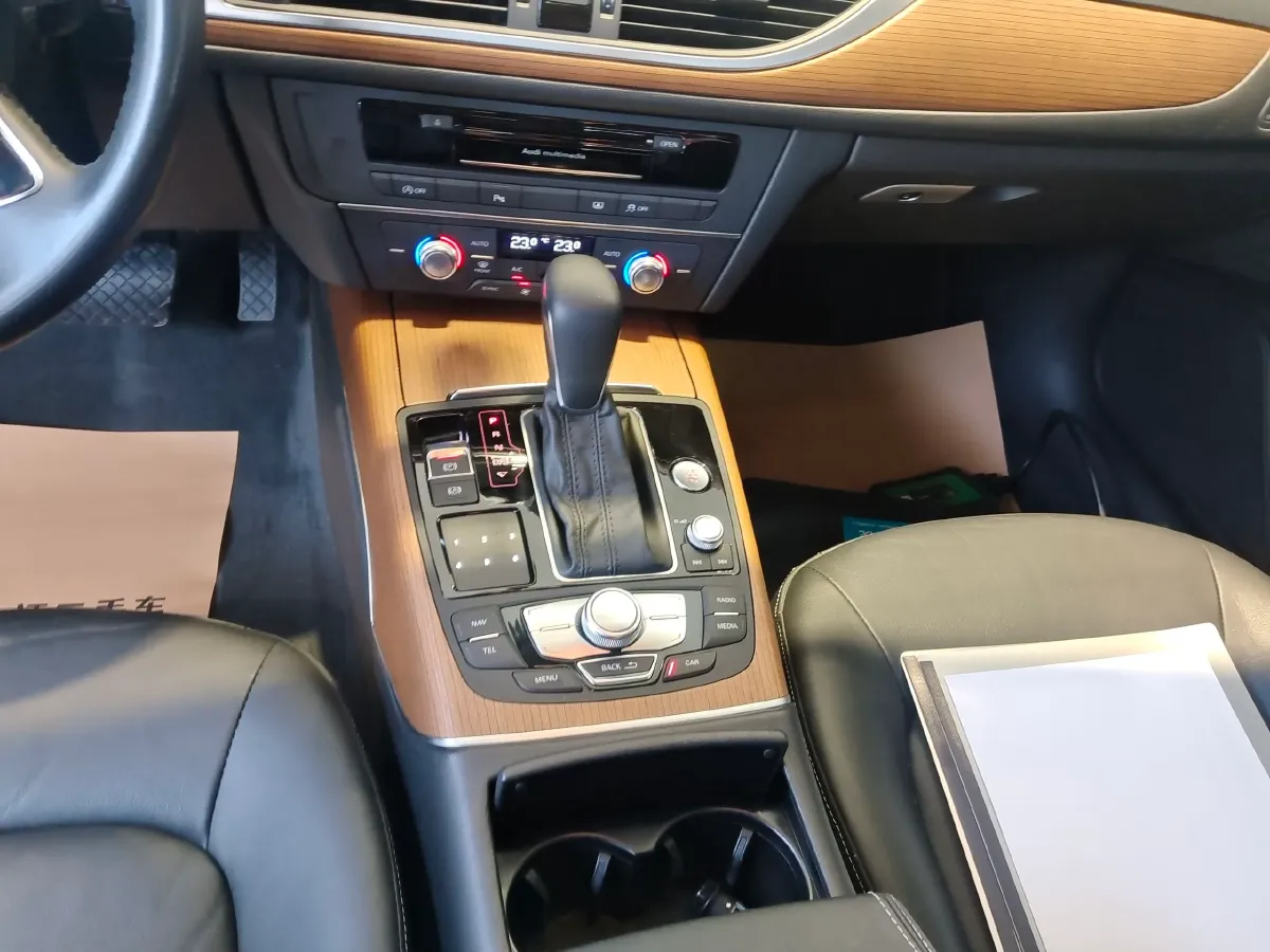 2018 Audi A6L 2.5L 204HP V6 CVT,autocango,china used car exporter,china ev exporter,chinese used car exporter,chinese used ev exporter