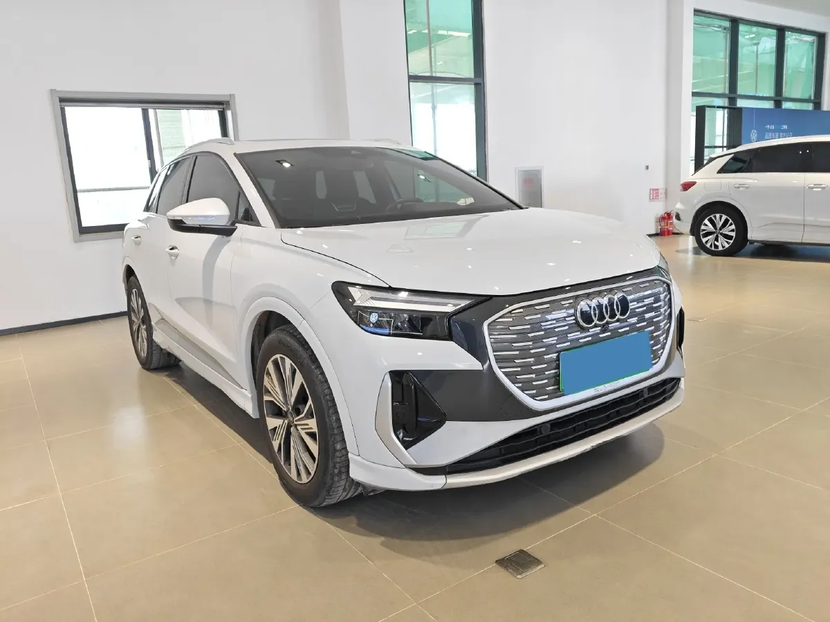 2024 Audi Q4 e-tron BEV 84.8KWH,autocango,china used car exporter,china ev exporter,chinese used car exporter,chinese used ev exporter