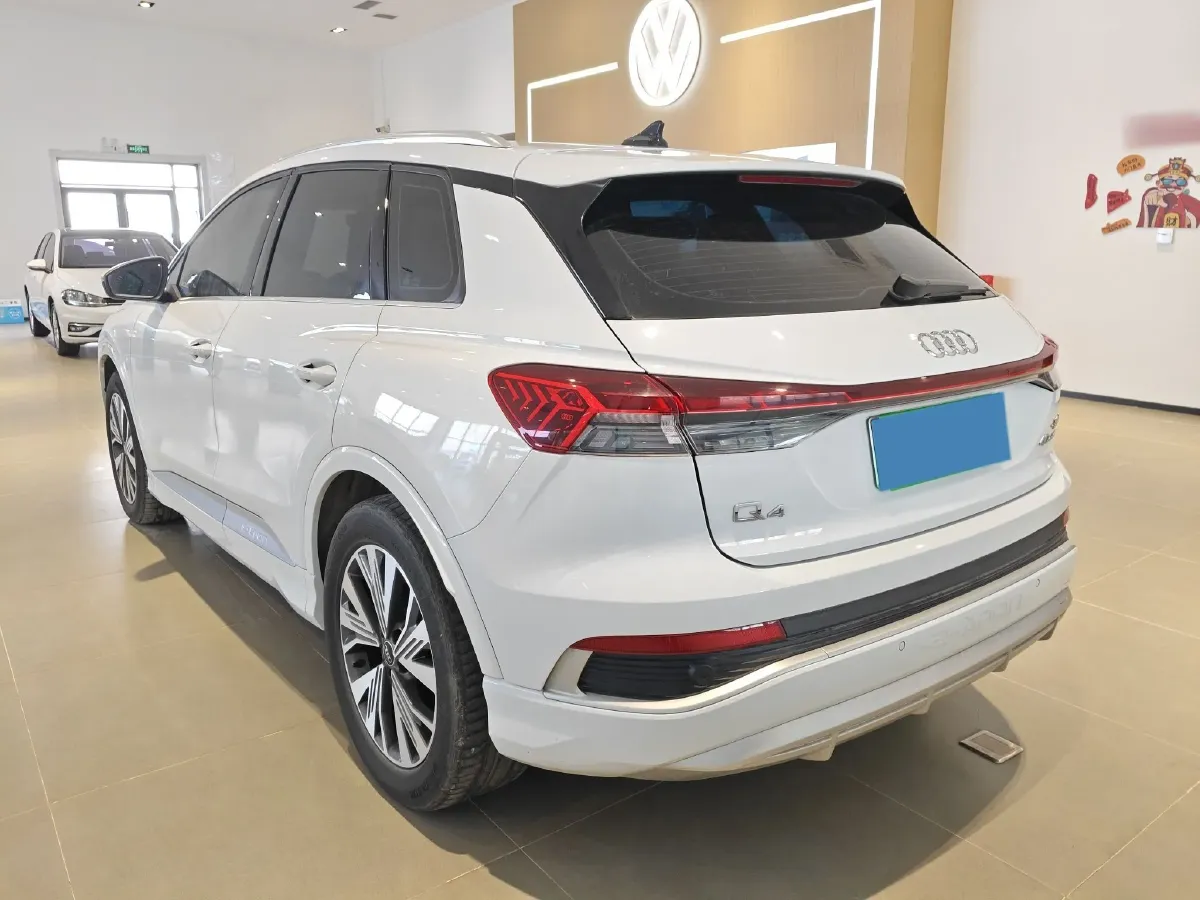 2024 Audi Q4 e-tron BEV 84.8KWH,autocango,china used car exporter,china ev exporter,chinese used car exporter,chinese used ev exporter