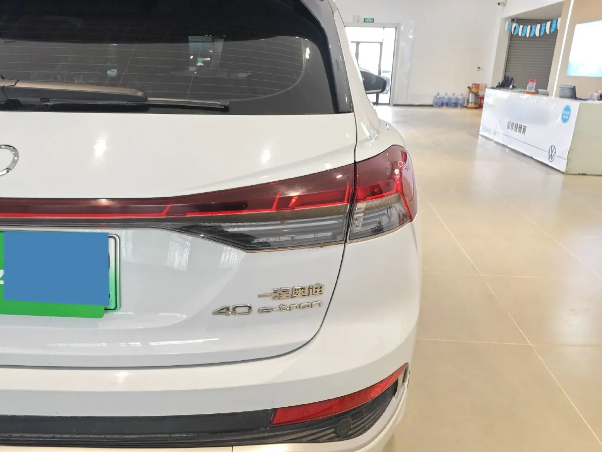 2024 Audi Q4 e-tron BEV 84.8KWH,autocango,china used car exporter,china ev exporter,chinese used car exporter,chinese used ev exporter