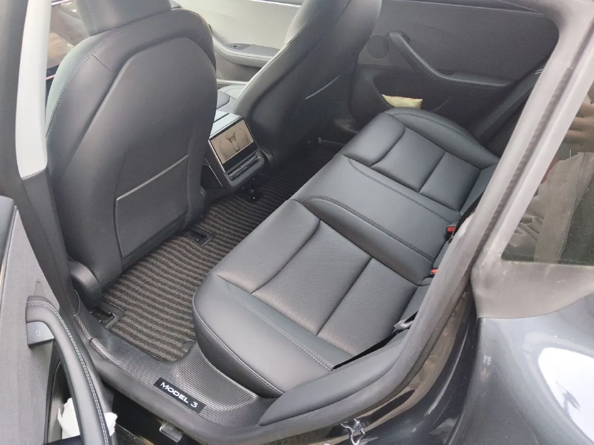 2025 Tesla Model 3 BEV 62.5KWH,autocango,china used car exporter,china ev exporter,chinese used car exporter,chinese used ev exporter