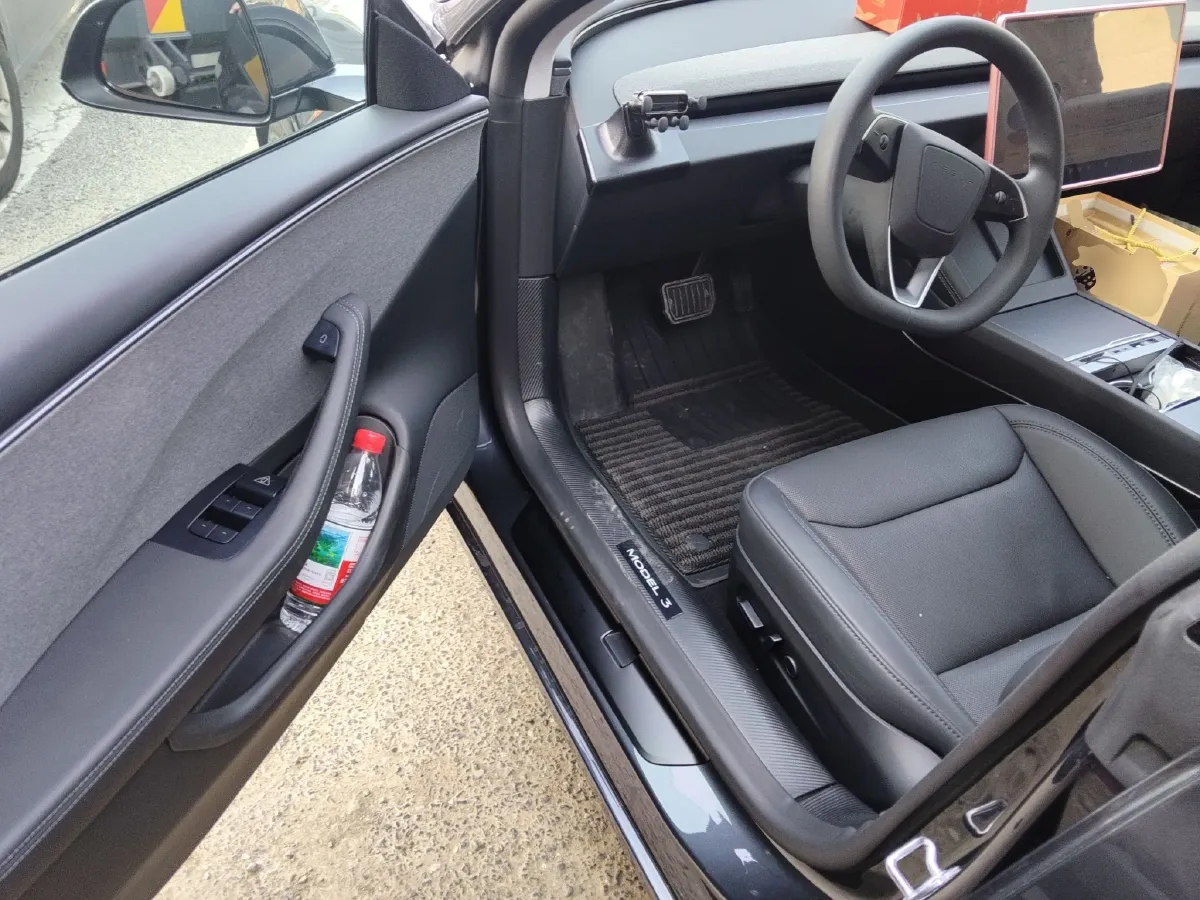 2025 Tesla Model 3 BEV 62.5KWH,autocango,china used car exporter,china ev exporter,chinese used car exporter,chinese used ev exporter