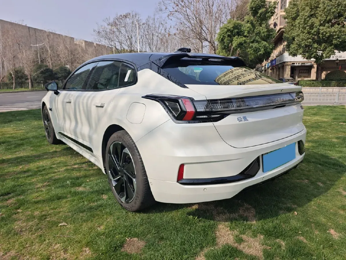 2023 Zeekr 001 BEV 86KWH,autocango,china used car exporter,china ev exporter,chinese used car exporter,chinese used ev exporter
