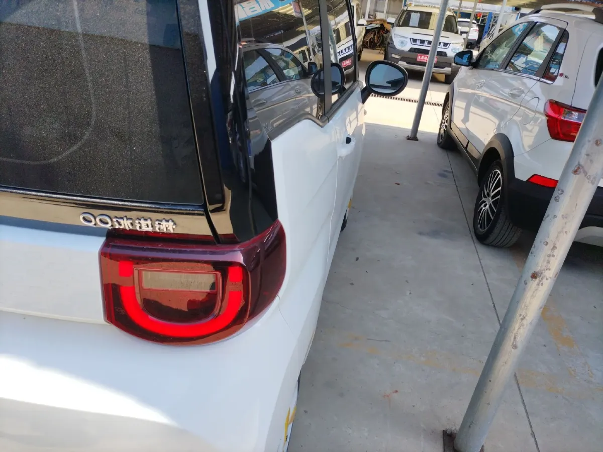 2022 Chery QQ Ice Cream BEV 13.9KWH,autocango,china used car exporter,china ev exporter,chinese used car exporter,chinese used ev exporter