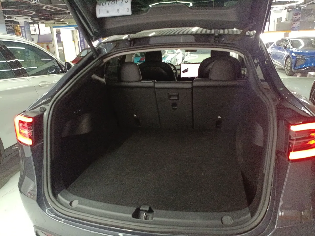 2021 Tesla Model Y BEV 76.8KWH,autocango,china used car exporter,china ev exporter,chinese used car exporter,chinese used ev exporter