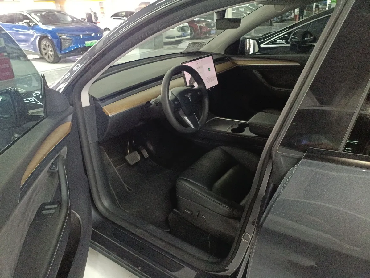 2021 Tesla Model Y BEV 76.8KWH,autocango,china used car exporter,china ev exporter,chinese used car exporter,chinese used ev exporter