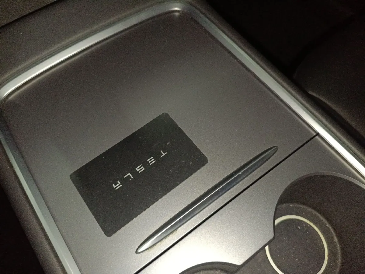 2021 Tesla Model Y BEV 76.8KWH,autocango,china used car exporter,china ev exporter,chinese used car exporter,chinese used ev exporter