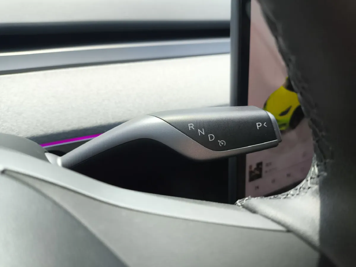 2023 Tesla Model Y BEV 60KWH,autocango,china used car exporter,china ev exporter,chinese used car exporter,chinese used ev exporter