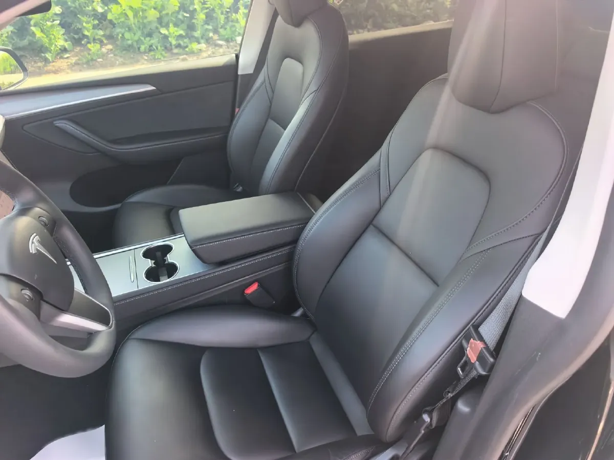 2023 Tesla Model Y BEV 60KWH,autocango,china used car exporter,china ev exporter,chinese used car exporter,chinese used ev exporter