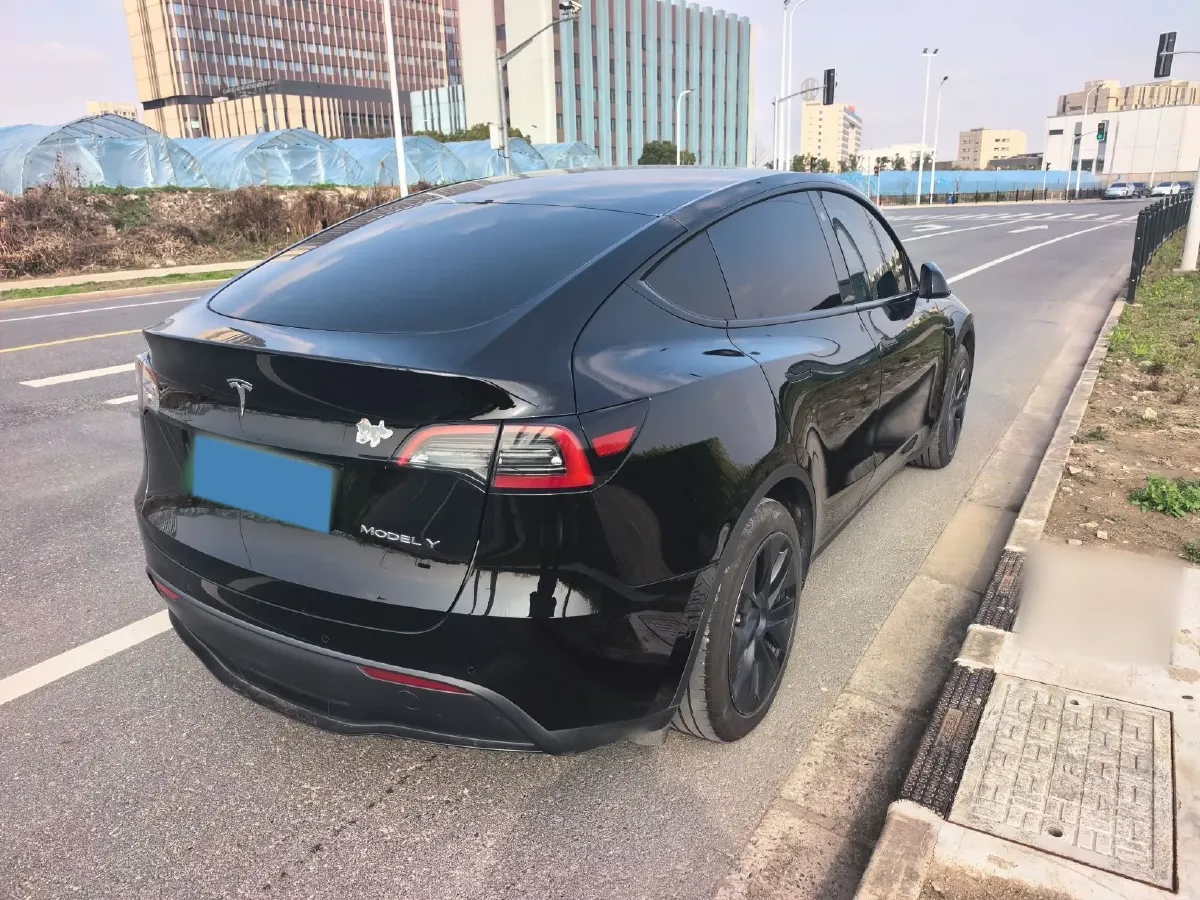 2023 Tesla Model Y BEV 60KWH,autocango,china used car exporter,china ev exporter,chinese used car exporter,chinese used ev exporter