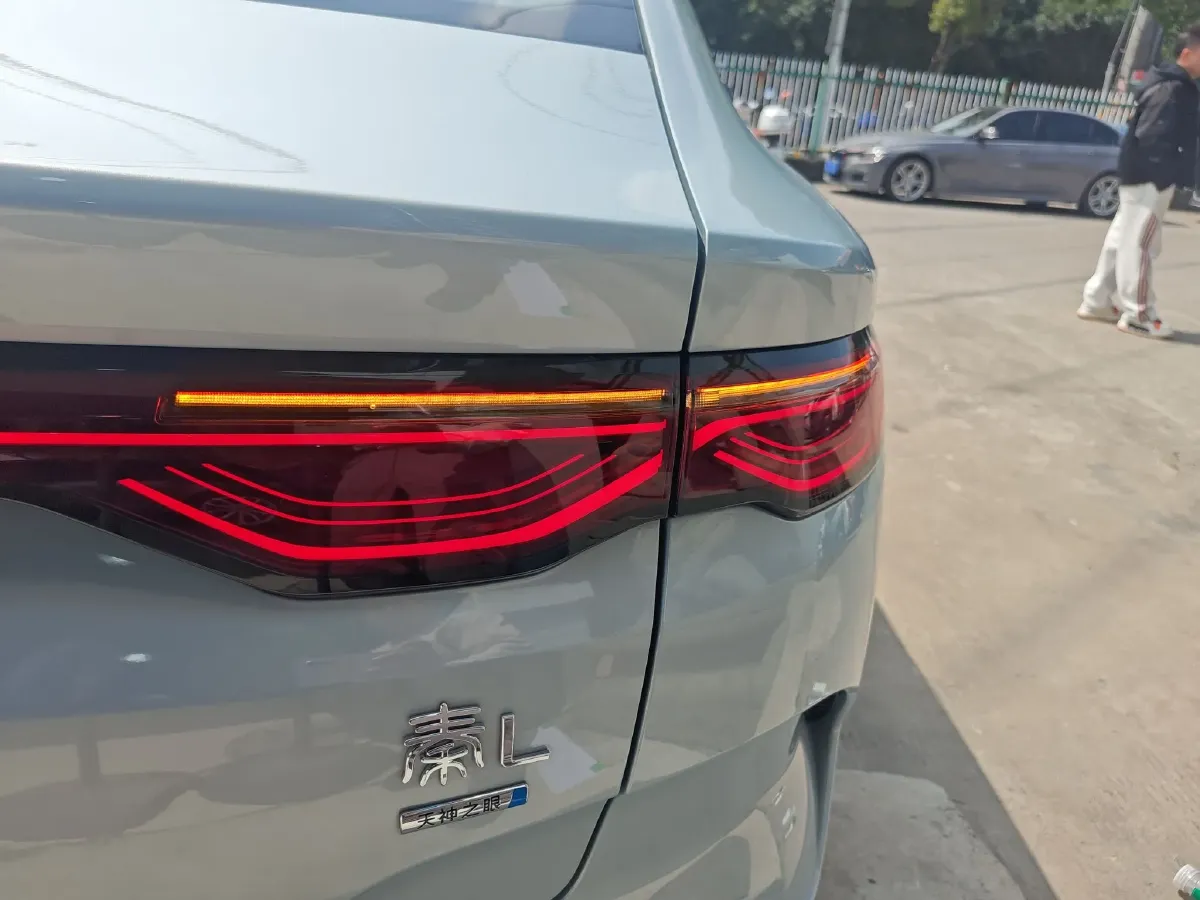 2025 BYD QinL BEV,autocango,china used car exporter,china ev exporter,chinese used car exporter,chinese used ev exporter