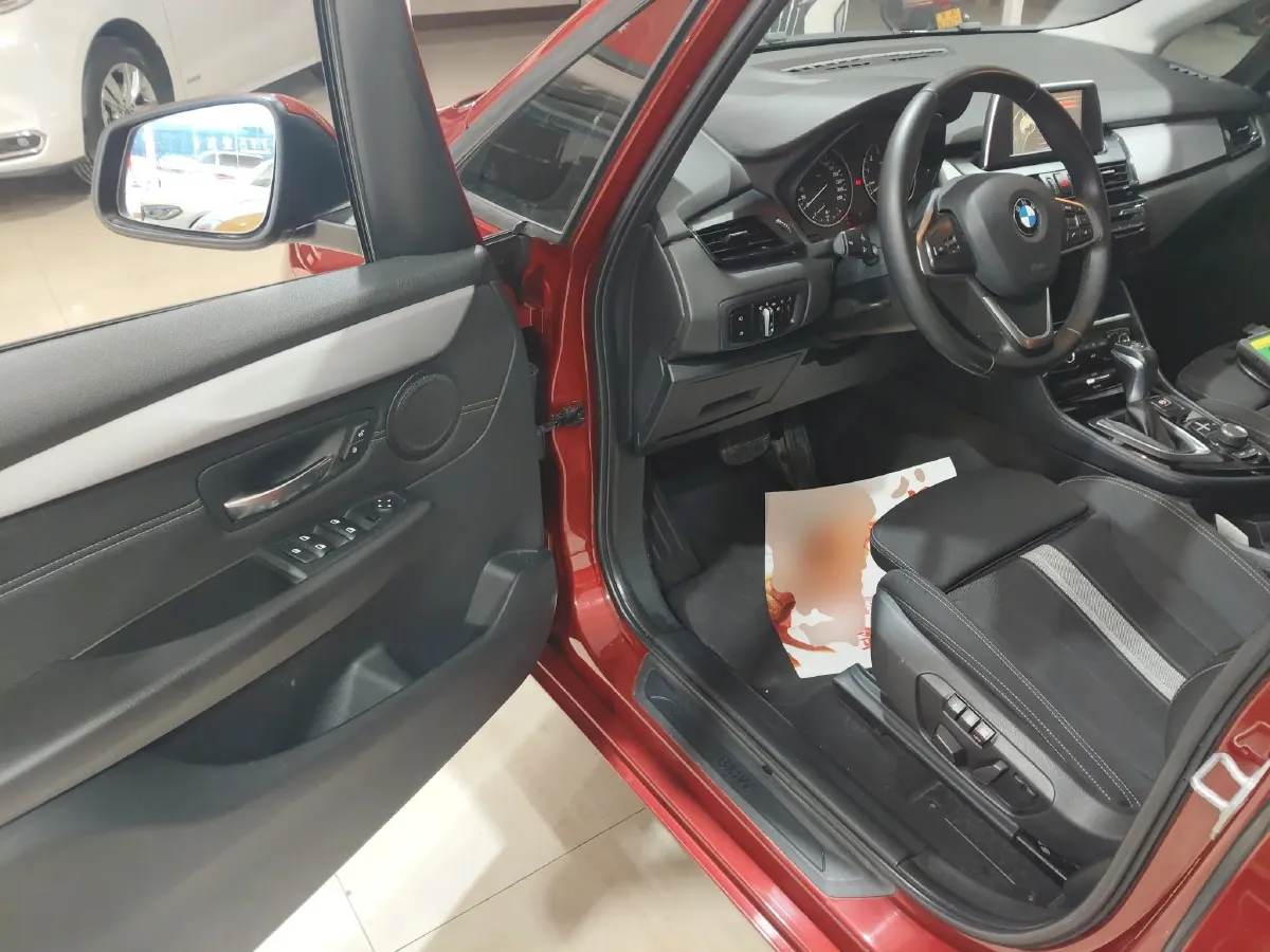 2015 BMW 2 Series SUV 1.5T 136HP L3 6AT,autocango,china used car exporter,china ev exporter,chinese used car exporter,chinese used ev exporter