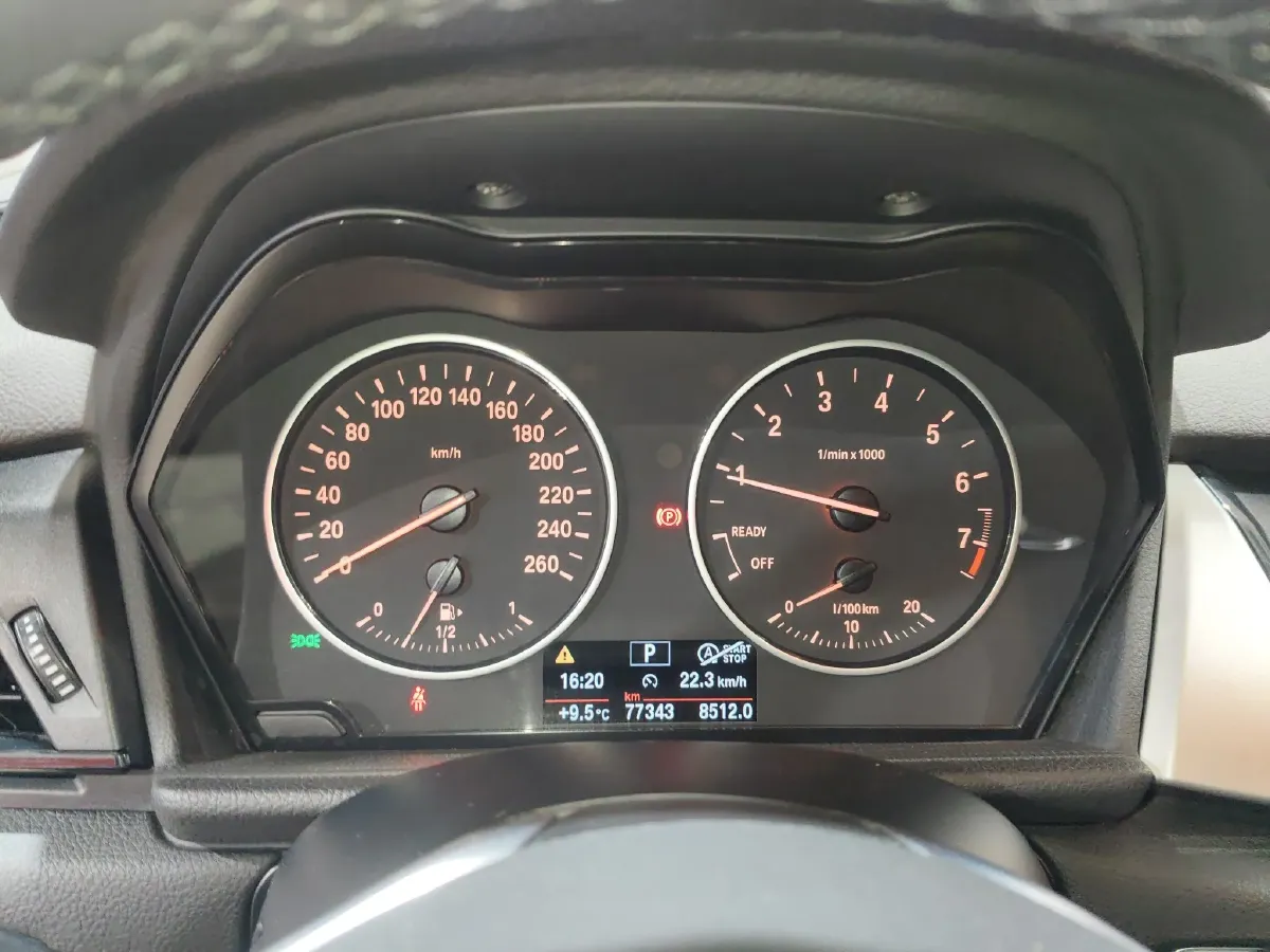 2015 BMW 2 Series SUV 1.5T 136HP L3 6AT,autocango,china used car exporter,china ev exporter,chinese used car exporter,chinese used ev exporter