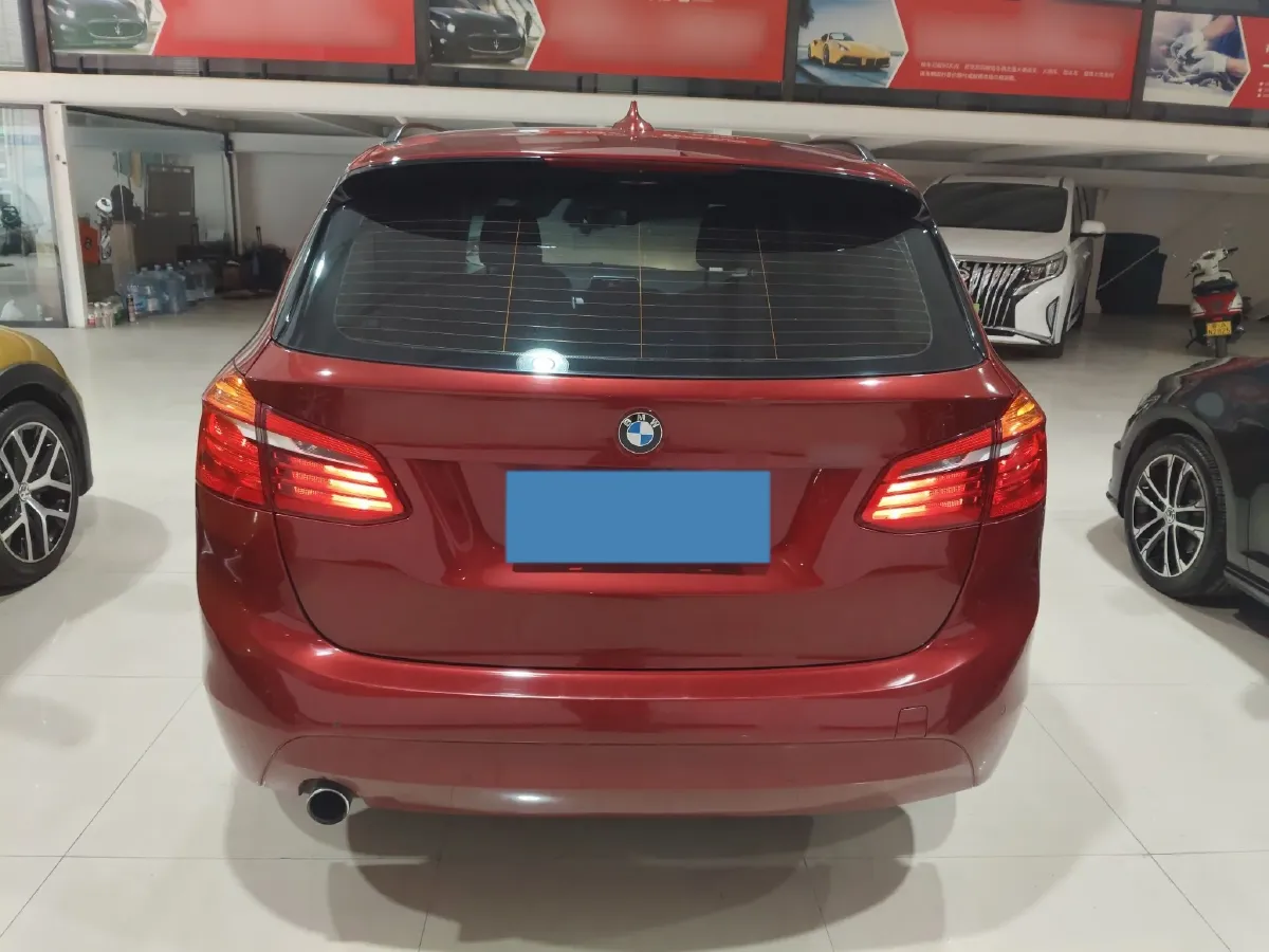2015 BMW 2 Series SUV 1.5T 136HP L3 6AT,autocango,china used car exporter,china ev exporter,chinese used car exporter,chinese used ev exporter