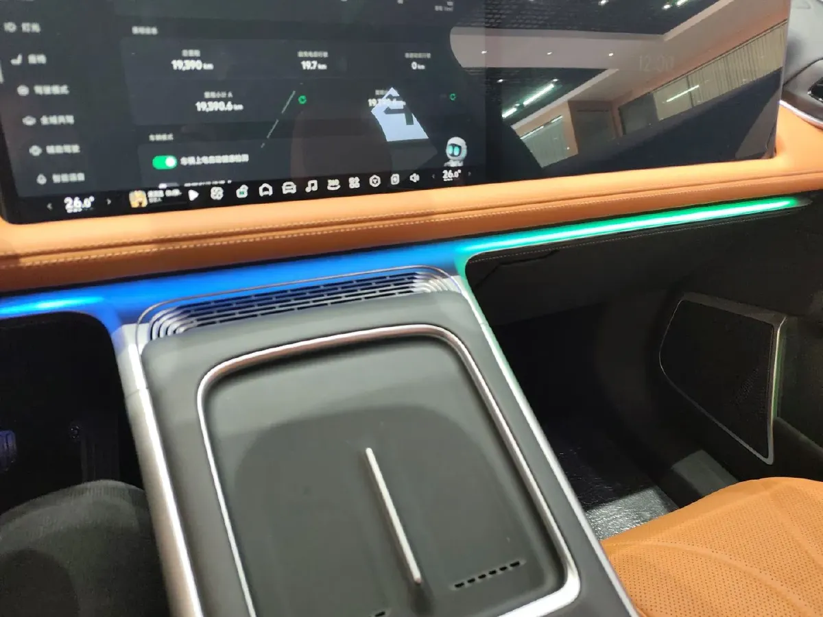 2025 Xpeng G9 BEV 79KWH,autocango,china used car exporter,china ev exporter,chinese used car exporter,chinese used ev exporter