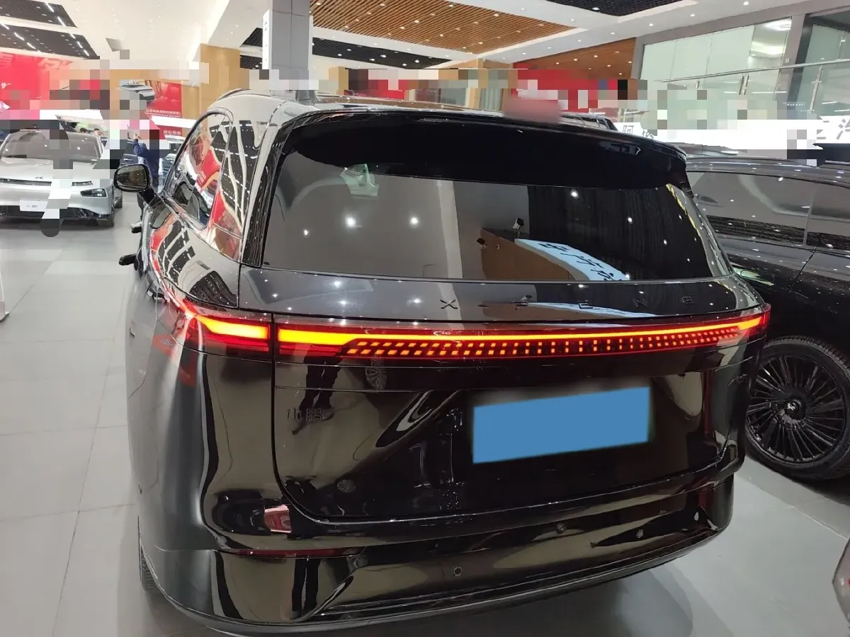 2025 Xpeng G9 BEV 79KWH,autocango,china used car exporter,china ev exporter,chinese used car exporter,chinese used ev exporter