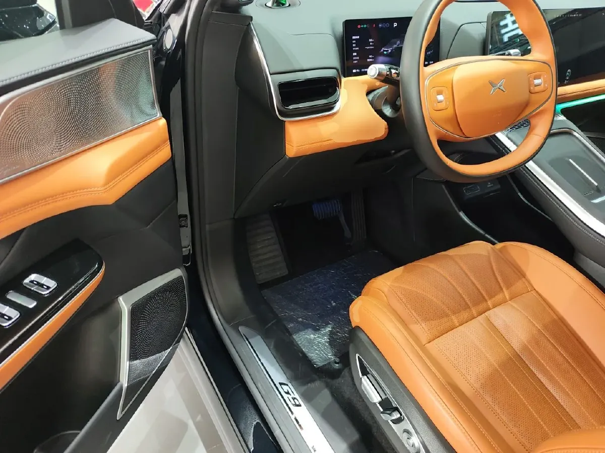 2025 Xpeng G9 BEV 79KWH,autocango,china used car exporter,china ev exporter,chinese used car exporter,chinese used ev exporter