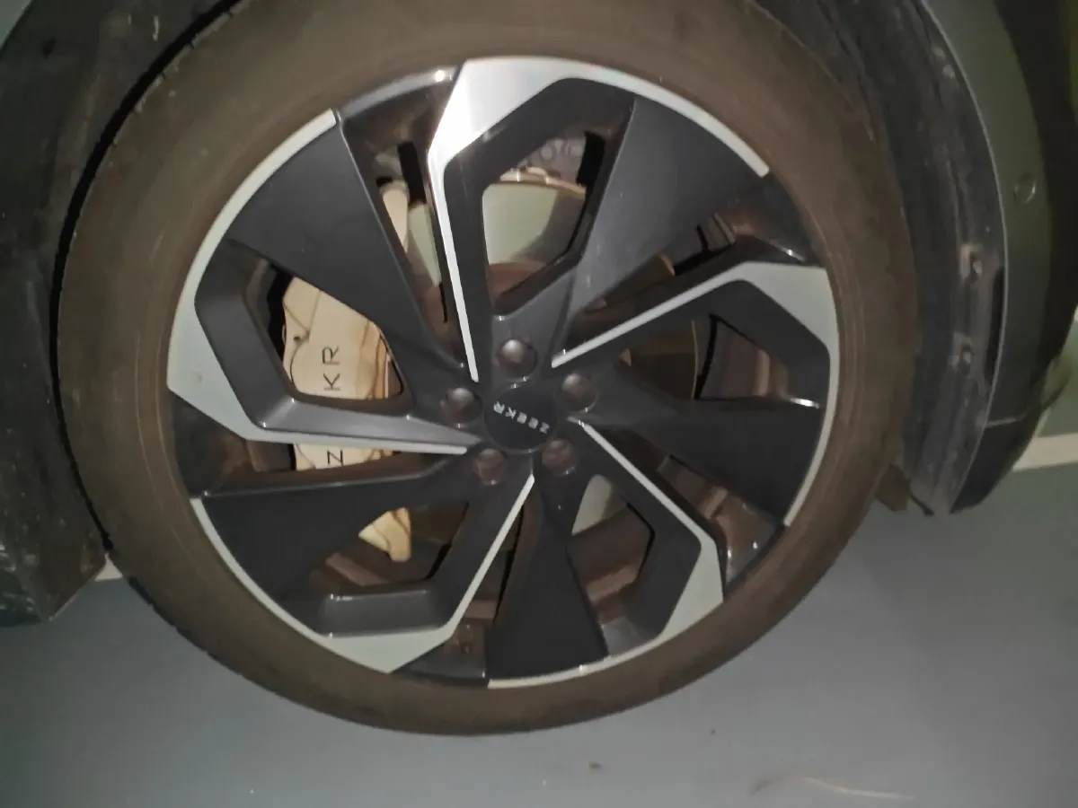 2022 Zeekr 001 BEV 100KWH,autocango,china used car exporter,china ev exporter,chinese used car exporter,chinese used ev exporter