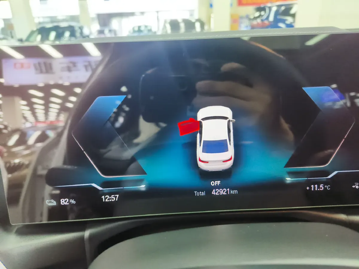 2022 BMW i3 BEV 70KWH,autocango,china used car exporter,china ev exporter,chinese used car exporter,chinese used ev exporter