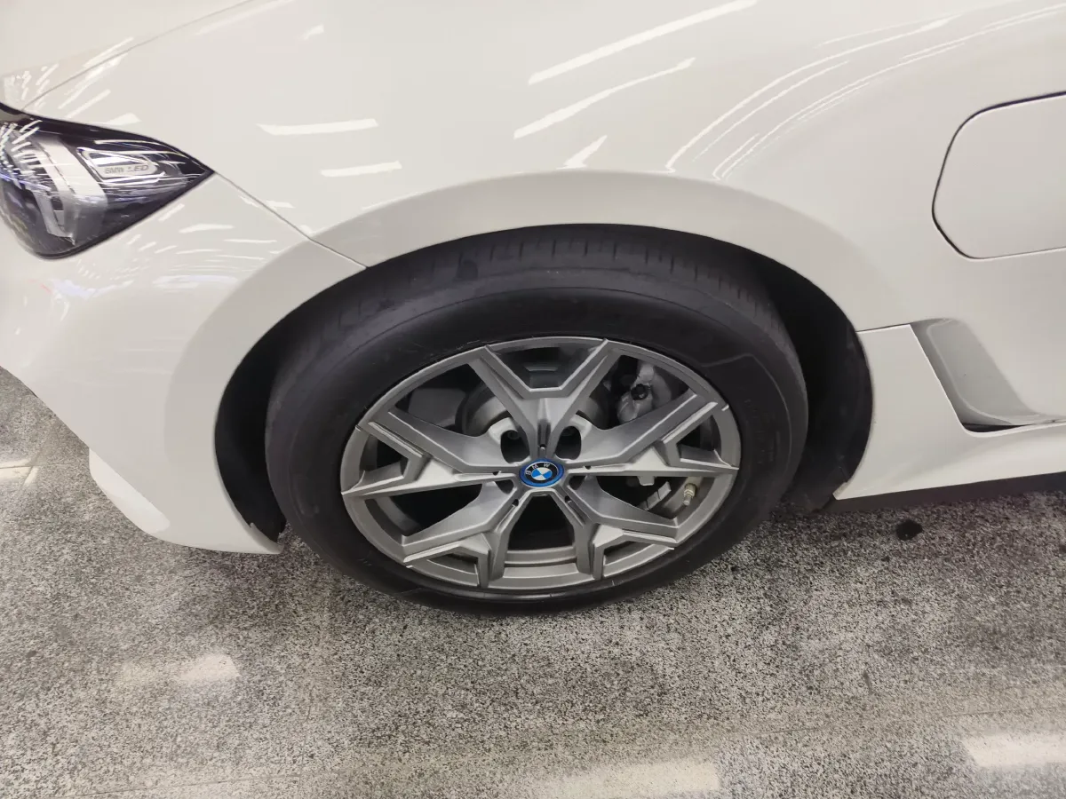 2022 BMW i3 BEV 70KWH,autocango,china used car exporter,china ev exporter,chinese used car exporter,chinese used ev exporter