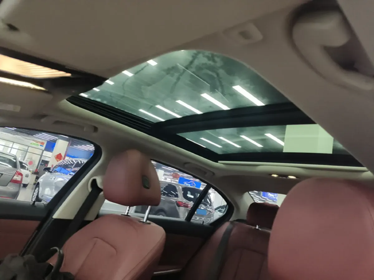 2022 BMW i3 BEV 70KWH,autocango,china used car exporter,china ev exporter,chinese used car exporter,chinese used ev exporter