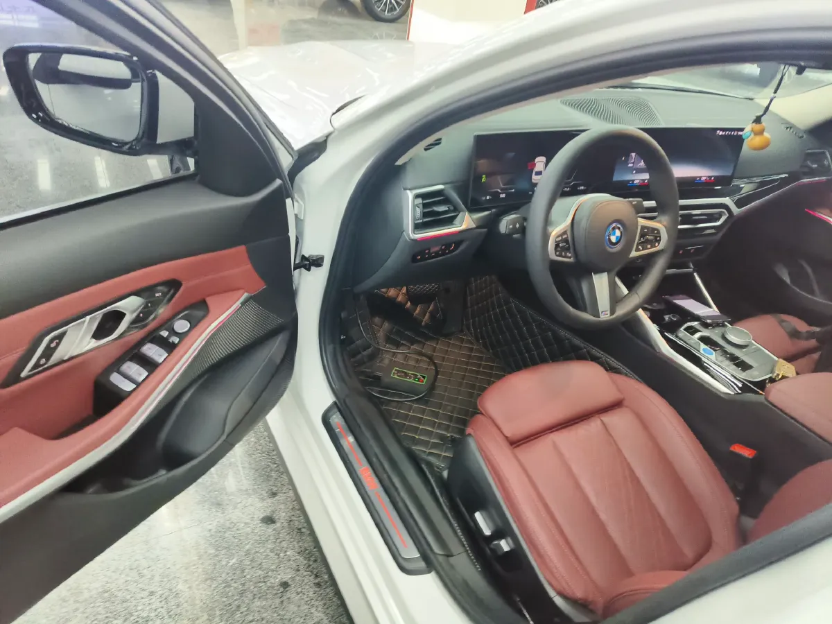 2022 BMW i3 BEV 70KWH,autocango,china used car exporter,china ev exporter,chinese used car exporter,chinese used ev exporter