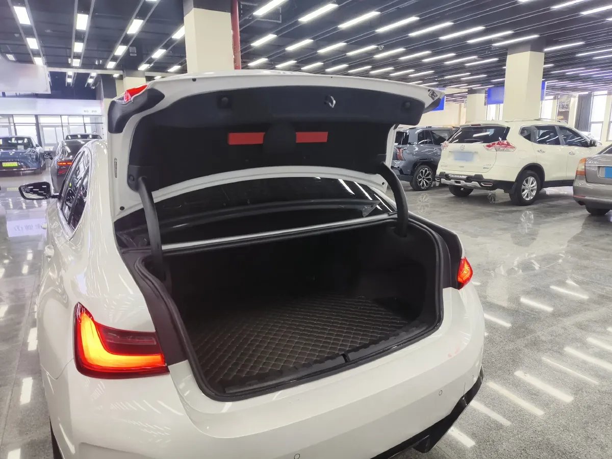 2022 BMW i3 BEV 70KWH,autocango,china used car exporter,china ev exporter,chinese used car exporter,chinese used ev exporter