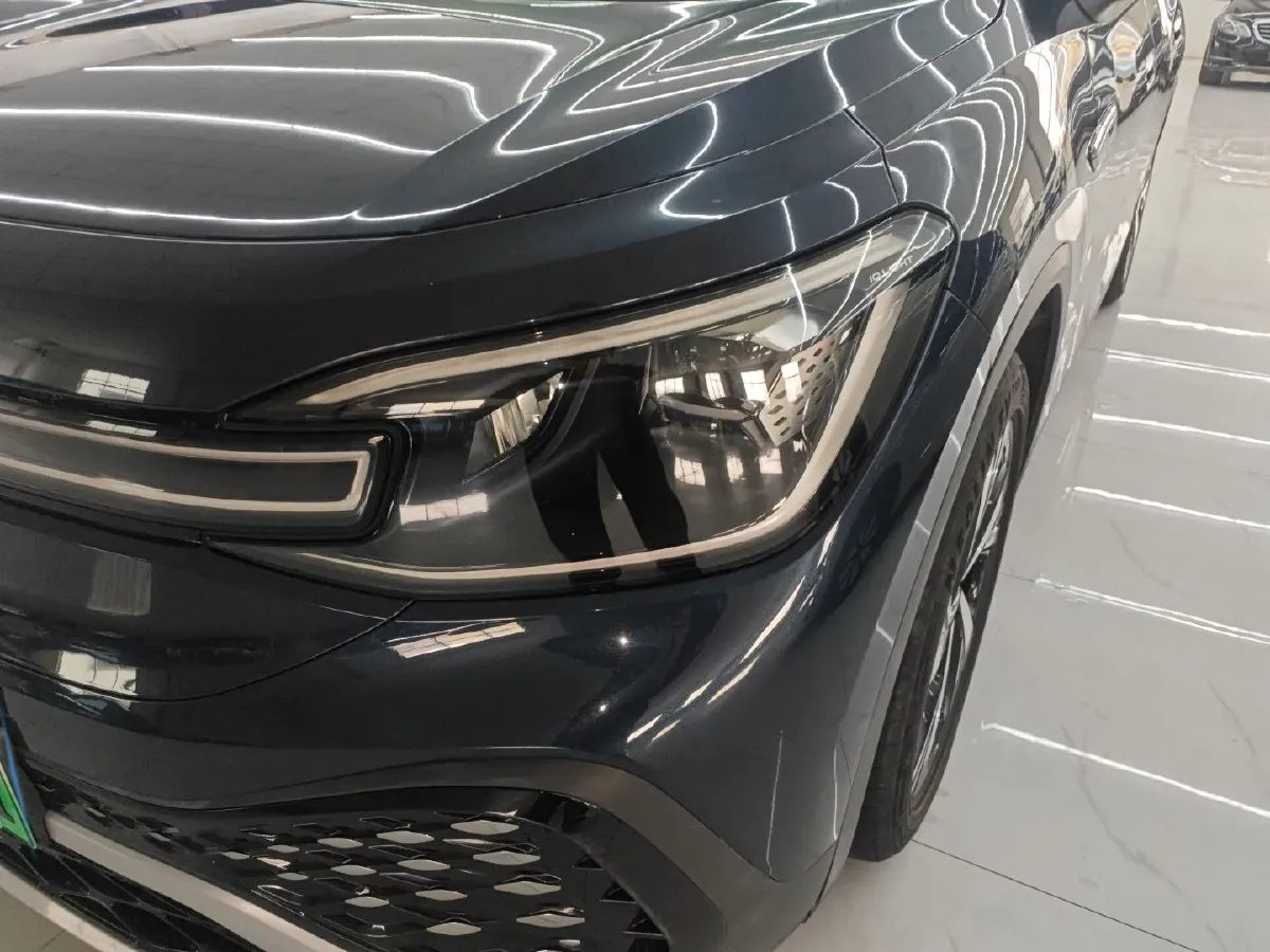 2021 Volkswagen ID.6 Crozz BEV 84.8KWH,autocango,china used car exporter,china ev exporter,chinese used car exporter,chinese used ev exporter