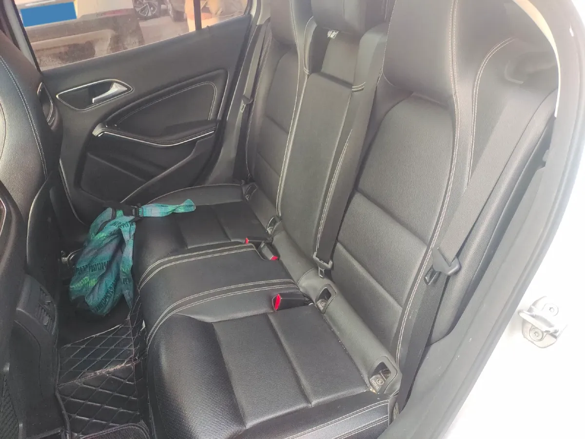 2018 Mercedes-Benz GLA Class 1.6T 156HP L4 7DCT,autocango,china used car exporter,china ev exporter,chinese used car exporter,chinese used ev exporter