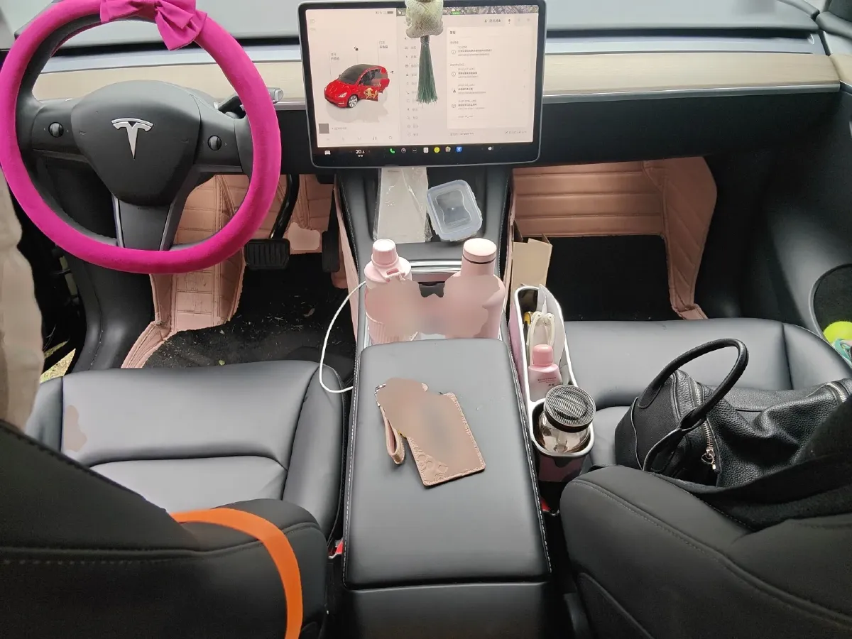 2022 Tesla Model Y BEV 60KWH,autocango,china used car exporter,china ev exporter,chinese used car exporter,chinese used ev exporter