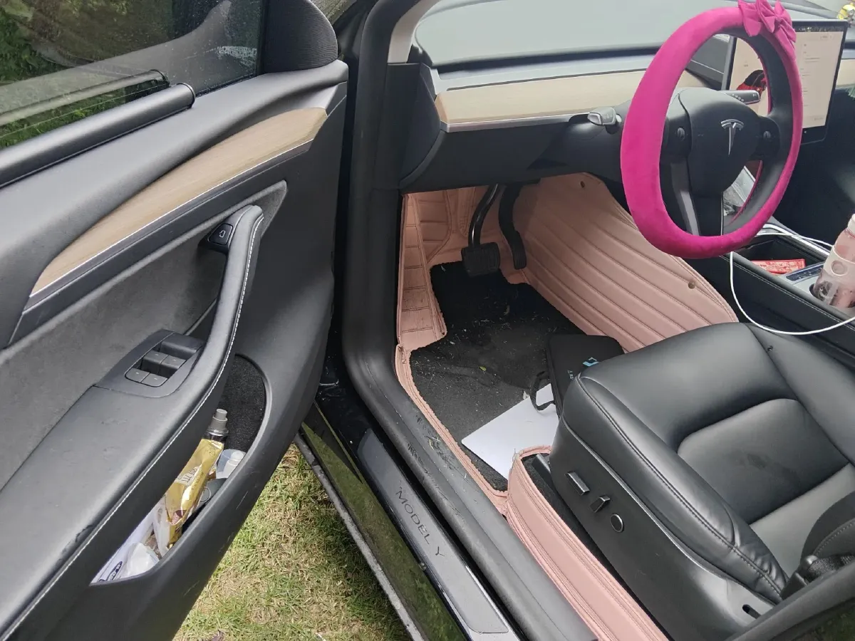 2022 Tesla Model Y BEV 60KWH,autocango,china used car exporter,china ev exporter,chinese used car exporter,chinese used ev exporter